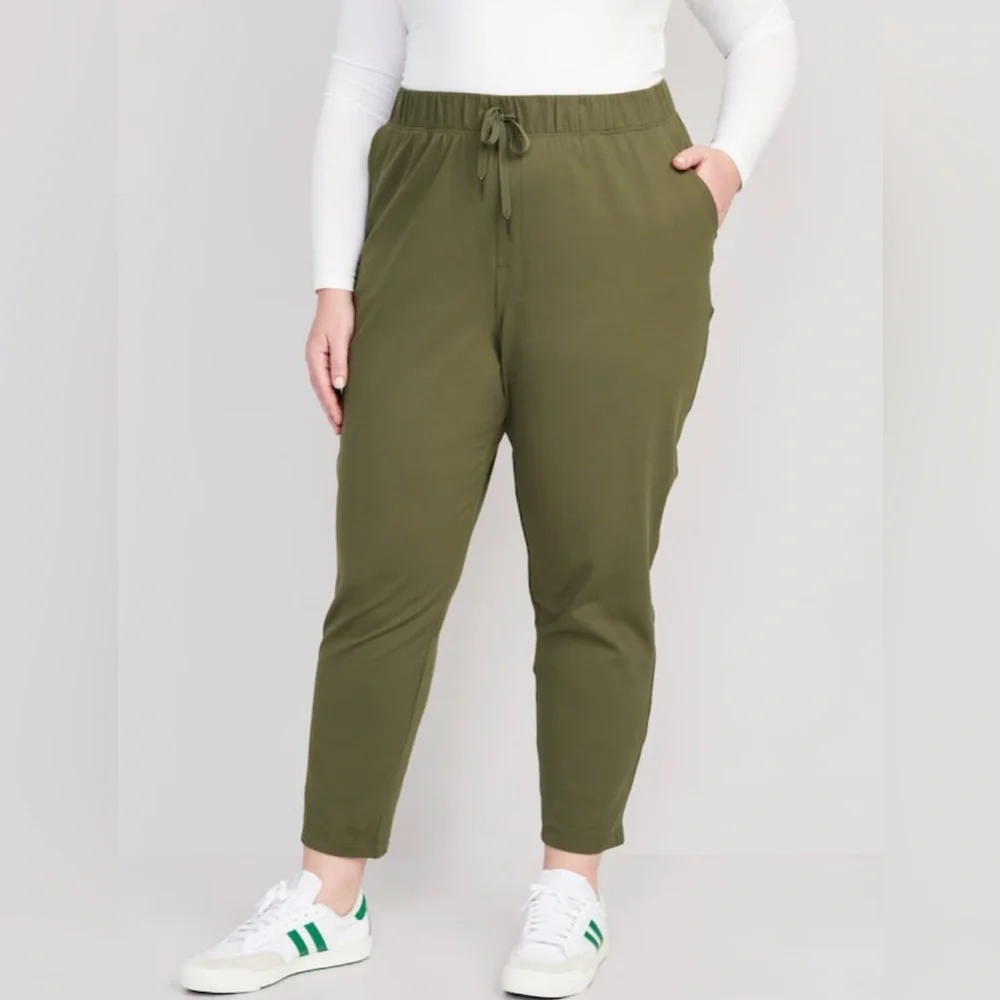 NWT! Arboretum Green High-Waisted Powersoft Coze Edition Slim Taper Pants 🌸 - Picture 5 of 6